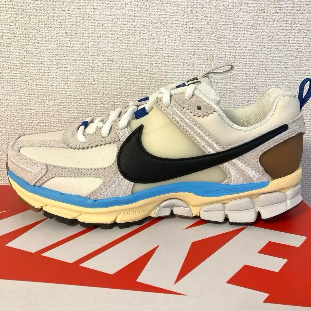 ナイキ ズーム ボメロ 5 プレミアム デザイン バイ ジャパン 新品未使用 2024年 5/3 発売】ナイキ ズーム ボメロ 5 プレミアム “デザイン