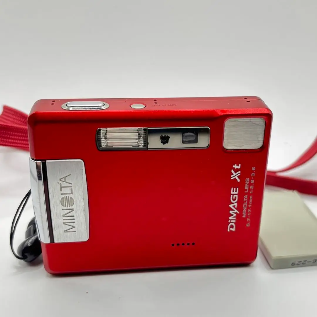 【超美品】MINOLTA DIMAGE Xt コンパクト デジカメ 新品バッテリ 超美品】MINOLTA DIMAGE Xt コンパクト デジカメ 新品バッテリ
