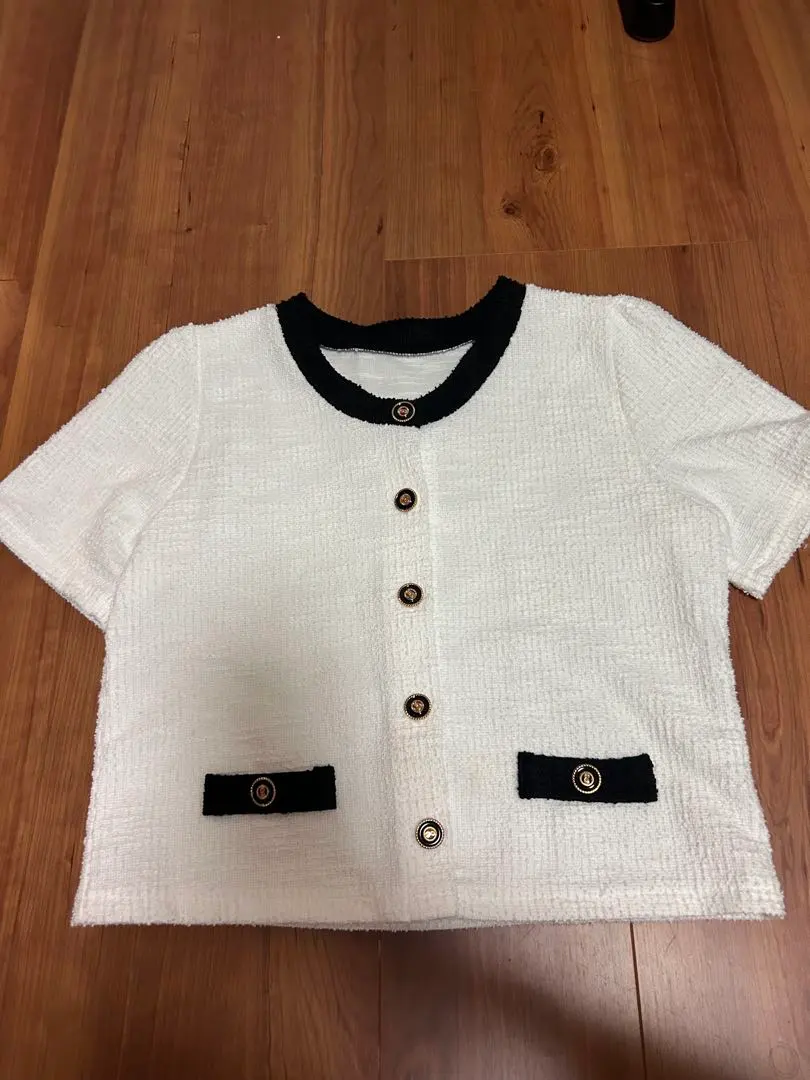 Thumbnail of White/Black Top