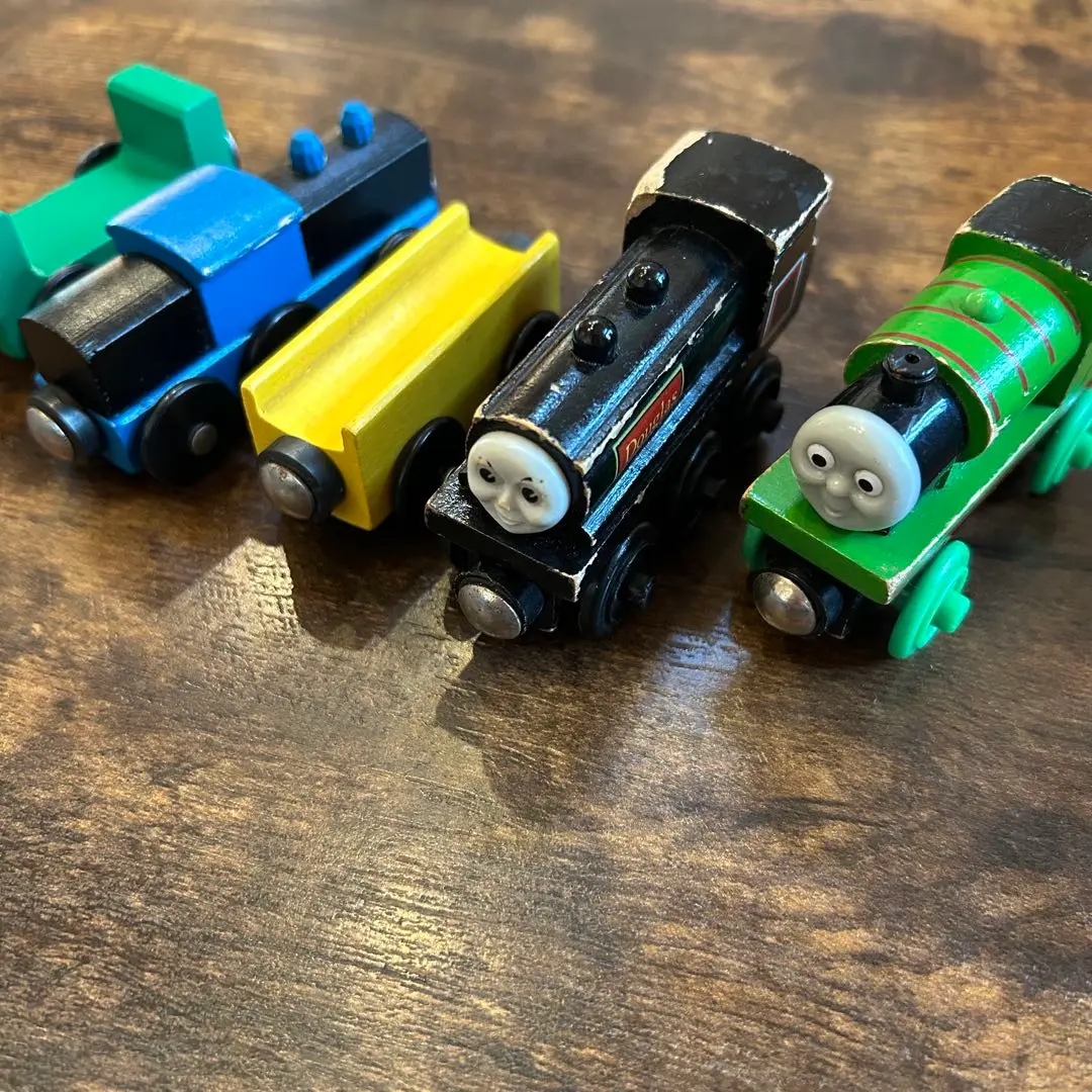 きかんしゃトーマス　木製レールシリーズ　ダグラスとダグラステンダー きかんしゃトーマス 木製レールシリーズ ダグラスとダグラス