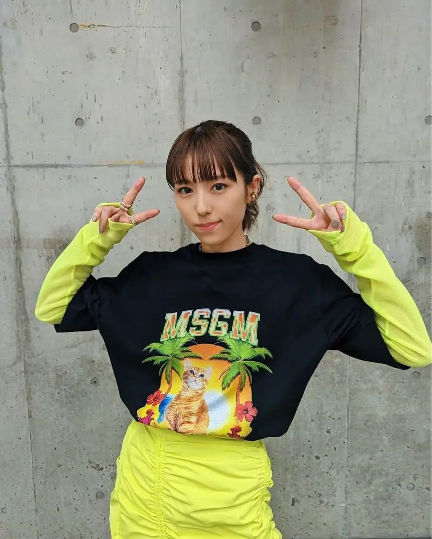 ✨美品✨MSGM エムエスジーエム 猫 CAT プリント ロゴTシャツ L 伊 MSGM（エムエスジーエム）の「MSGM CAT LOGO BAG グラフィックT