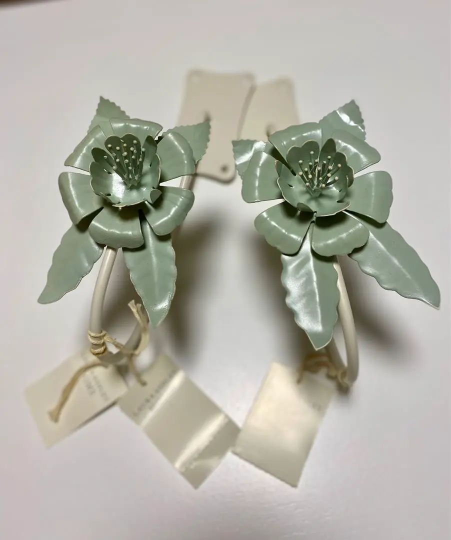 希少！新品・未使用品！ローラアシュレイ ローズ 壁掛け ハンガー フック 希少！新品・未使用品！ローラアシュレイ ローズ 壁掛け