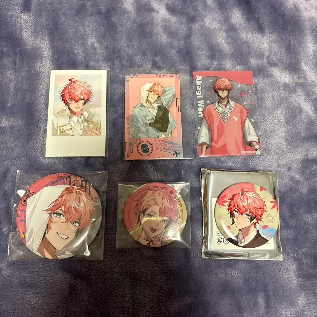 Thumbnail of NIJISANJI Akagi Wen Asia 2nd Anniversary Maneki Neko Collaboration Cheki-style card can badge