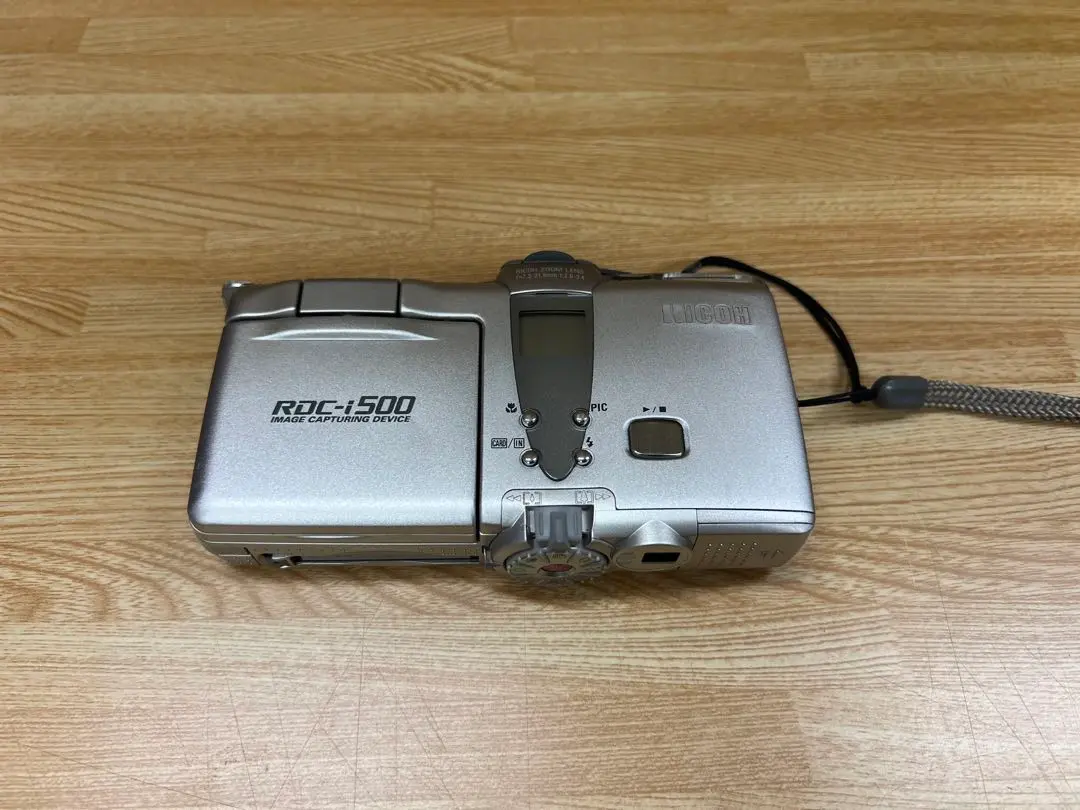 RICHO RDC-i500 デジタルカメラ 伝統的スタイルのオールド奇デジカメ（RICOH Caplio RDC-i500