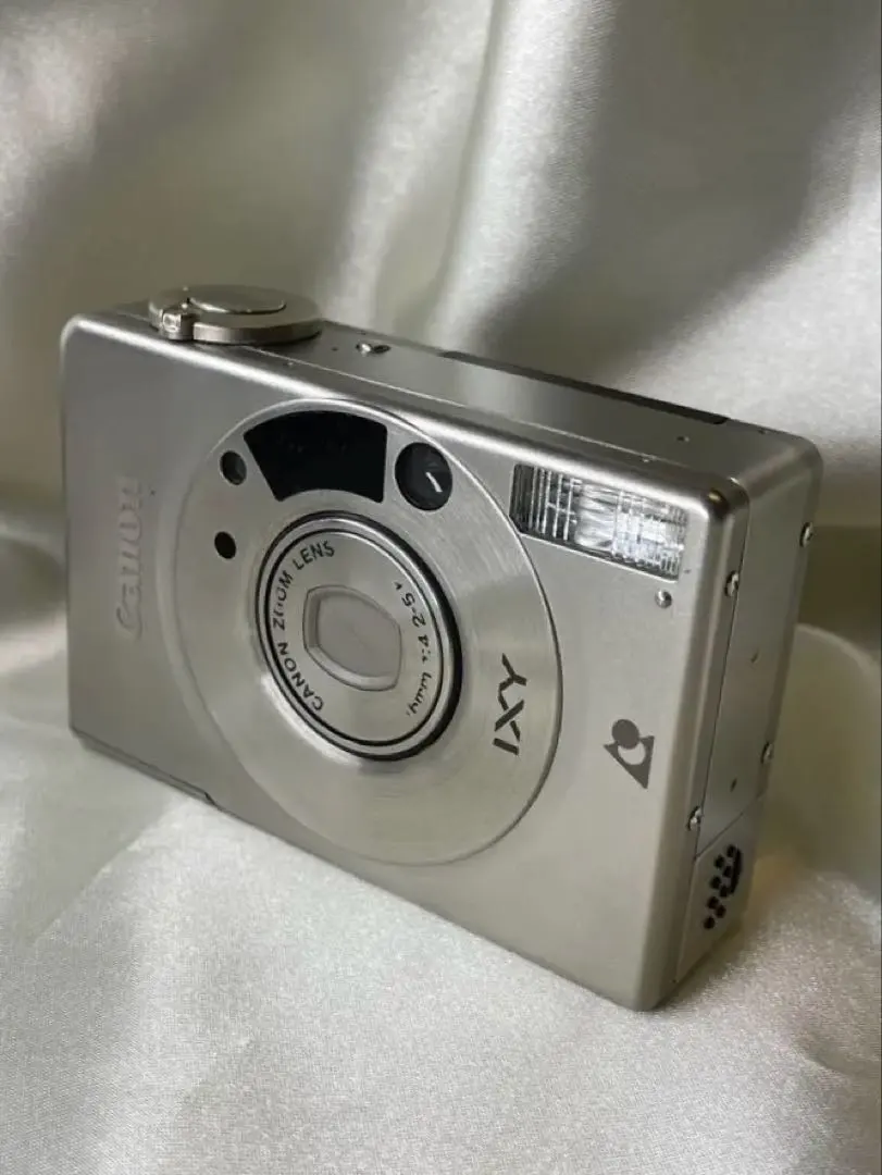 Thumbnail of Canon IXY Compact Camera
