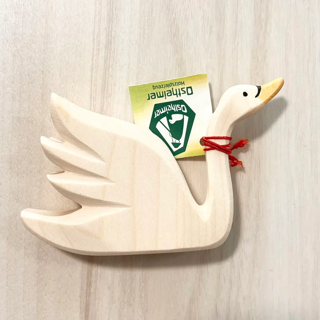 オストハイマー　白鳥　羽ばたいている　新品 オストハイマー 白鳥 羽ばたいている 木製 おもちゃ トイ
