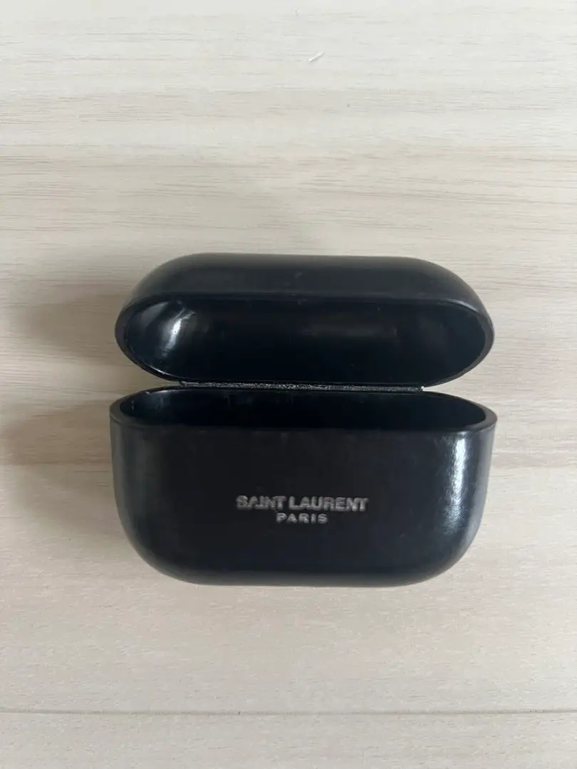希少 SAINT LAURENT PARIS AirPods Pro ケース 楽天市場】サンローラン/SAINT LAURENT ガジェットケース メンズ