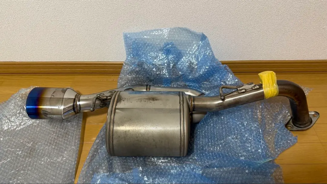 ヴィッツrs ncp131 中間ストレート　レア‼️ 195843d6f3b7412e36f6a98b8412a9