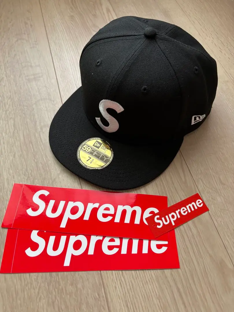 2025年最新】Supreme Screw Ball S Logo New Era blackの人気