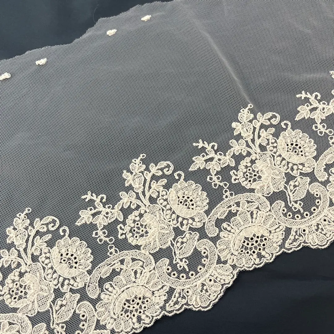 Thumbnail of Embroidered Lace, Ivory, 2m