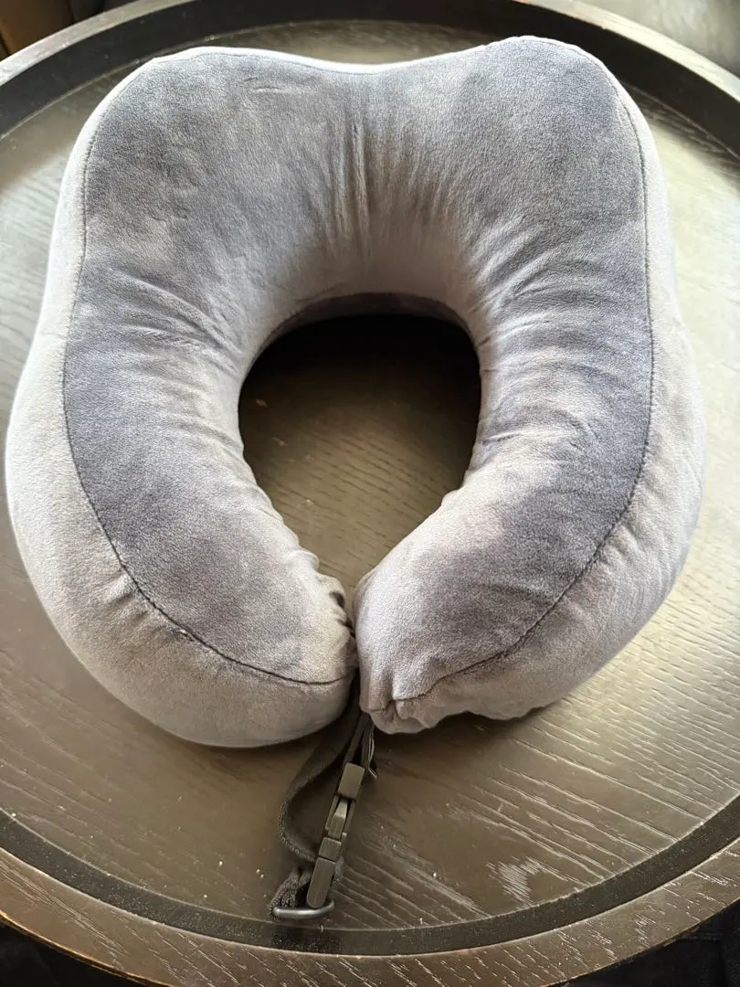 DJI 頸枕 的縮圖