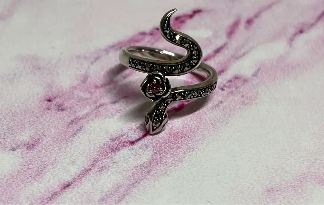 ANNA SUI アナスイ　ヘビ 蛇 リング ANNA SUI アナスイ ヘビ スネーク リング - メルカリ