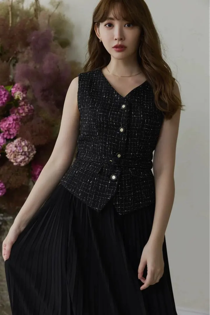 【中古】herlipto Siena Pleated Docking Dress 2025年最新】SIENA pleated docking dressの人気アイテム - メルカリ