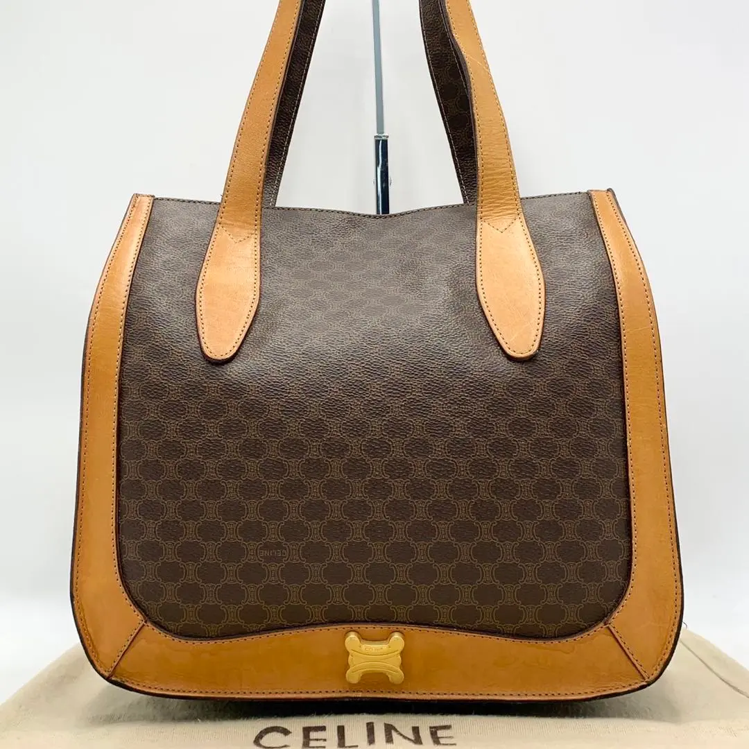 6月限定価格 celine スニーカー デリバリー 40 - メルカリ