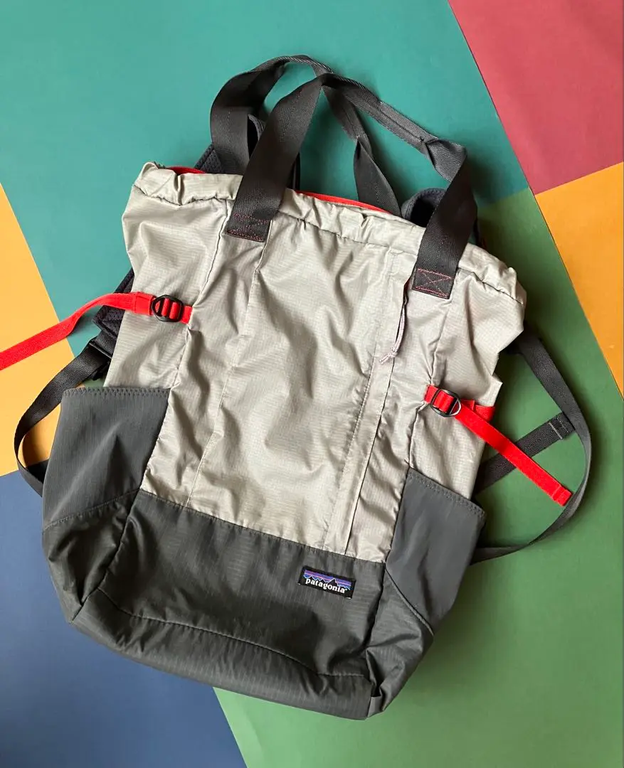 ⭐︎【美品】patagonia ライトウェイトトラベルトートパック　グレー⭐︎ 2025年最新】パタゴニア ライトウェイト トラベル トート パック
