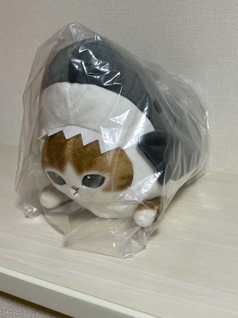 mofusand　サメにゃん　くてんこBIGぬいぐるみ Amazon.co.jp: サメにゃん くてんこ BIG ぬいぐるみ 寝そべり 全