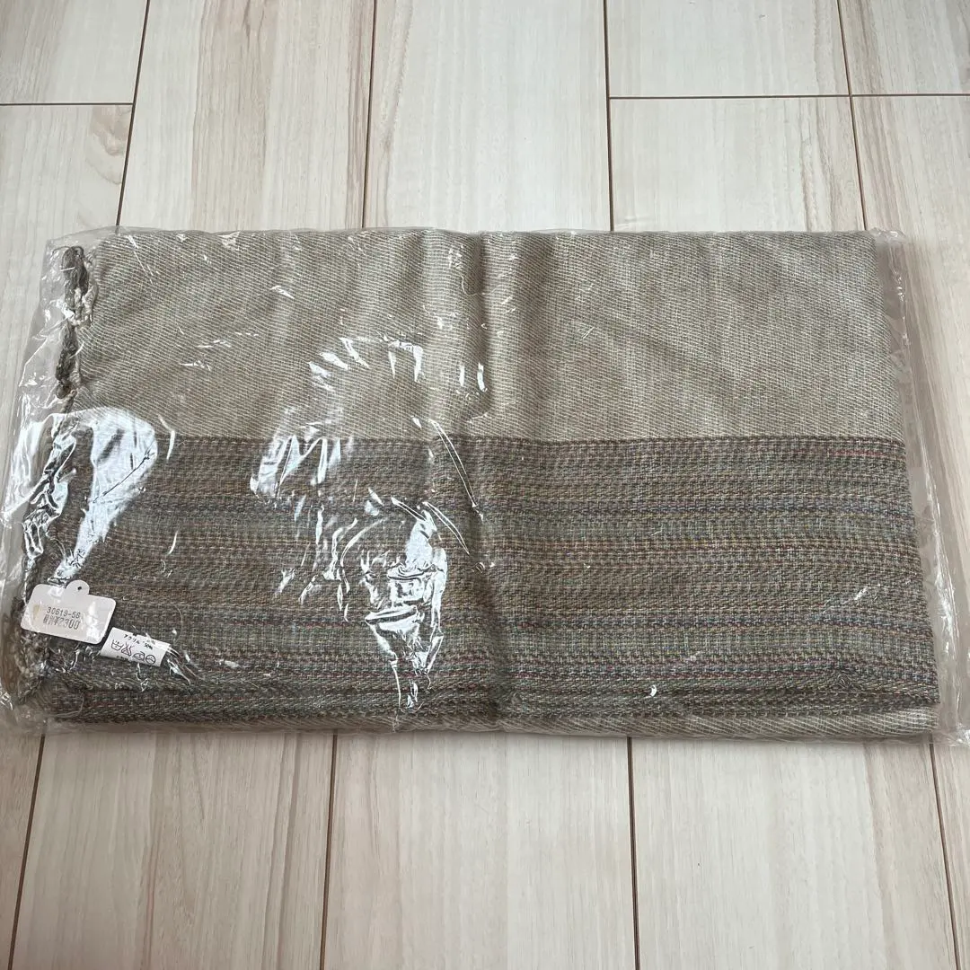 Thumbnail of Nepal shawl/scarf