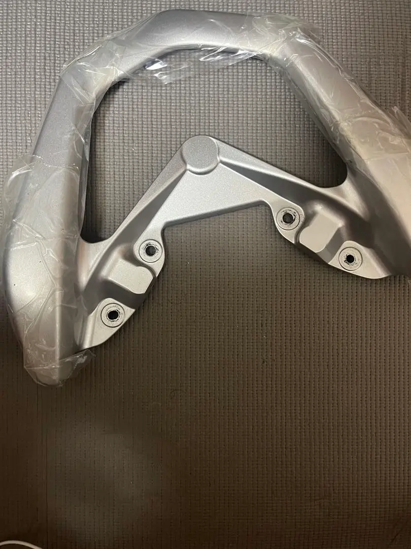 ヤマハ21～24Nmax125/155用リアキャリア　中古品 ヤマハ21～24Nmax125/155用リアキャリア 中古品 （YAMAHA 【当店