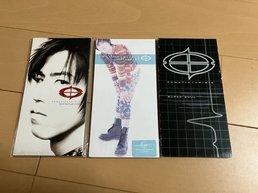 2025年最新】FANATIC◇CRISIS シングルcdの人気アイテム - メルカリ