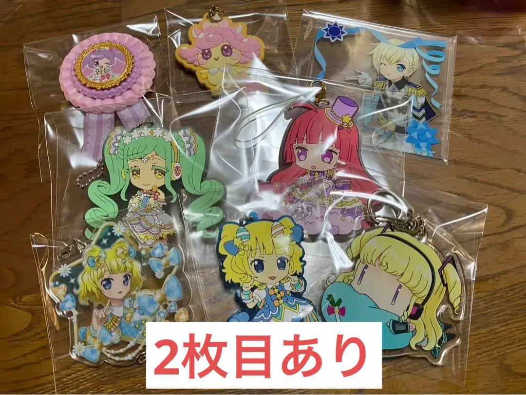 プリパラ アクリルキーホルダー らぁら レオナ ぴのん メイド喫茶風 バラ売り可 プリパラ アクリルキーホルダー らぁら レオナ ぴのん メイド