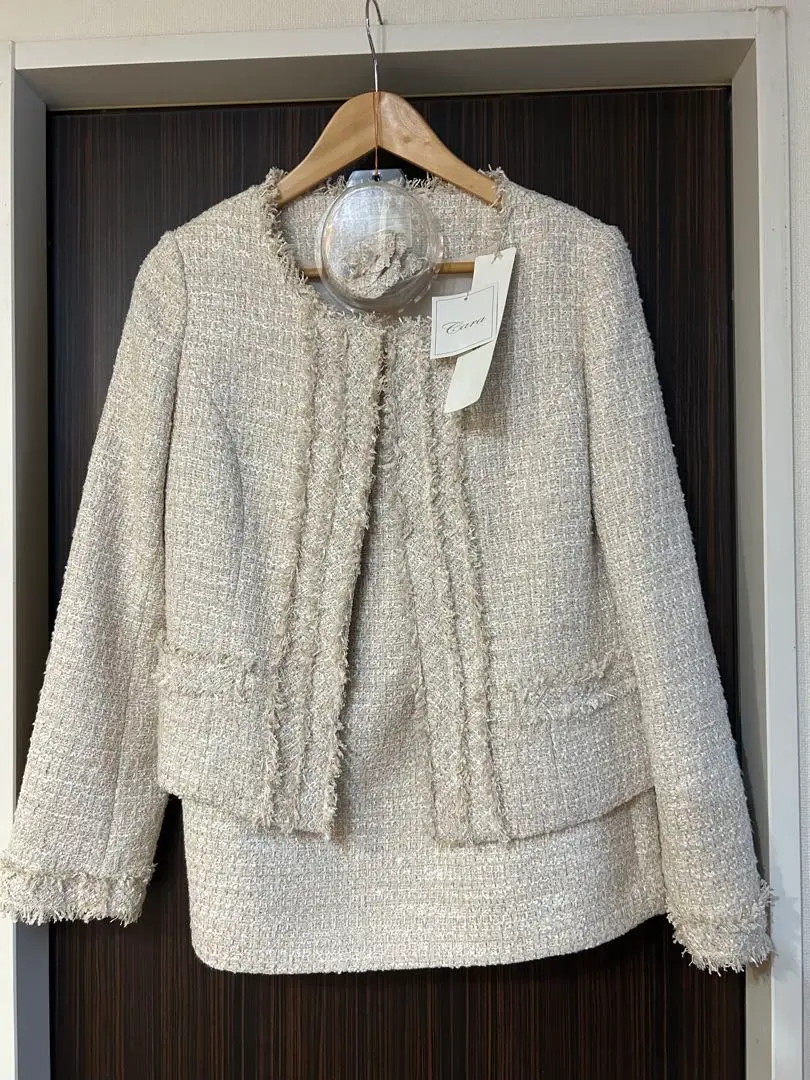 CARLA カーラTweed Jacket ツイードジャケット 2025年最新】カーラツイードジャケットの人気アイテム - メルカリ