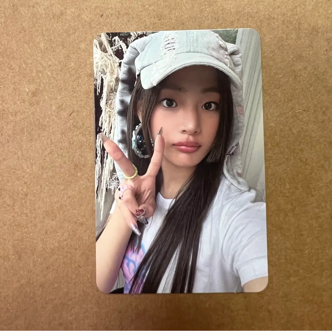 newjeans アルバム yes24トレカ コンプリート 楽天市場】Message Card Ver / NewJeans - OMG / KPOPアルバム