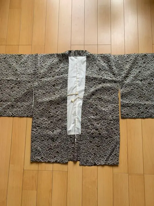 Thumbnail of ⑥ Showa Retro Kimono Haori (Short Coat) Shibori (Tie-Dye)