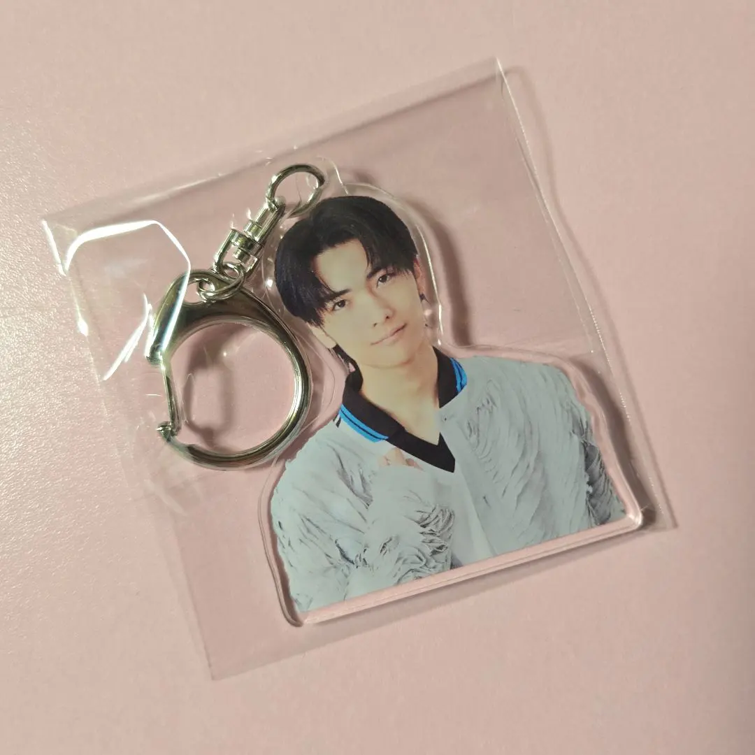 Thumbnail of EBiDAN Sportsman Hip! Acrylic Key Chain: Jun Muto