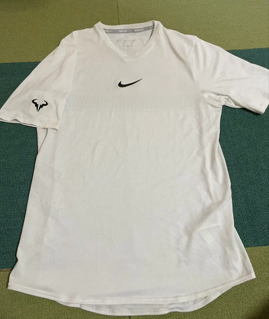 神*郎様 ナイキTシャツ ナダルモデル②白 Mサイズ(US) 神*郎様 ナイキTシャツ ナダルモデル②白 Mサイズ(US) - メルカリ