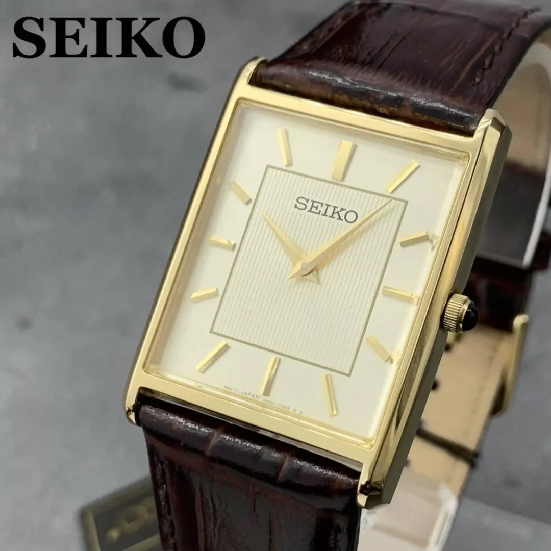 レア SEIKO Essentials 腕時計 長方形 楽天市場】【並行輸入品】【10年保証】【日本未発売】SEIKO