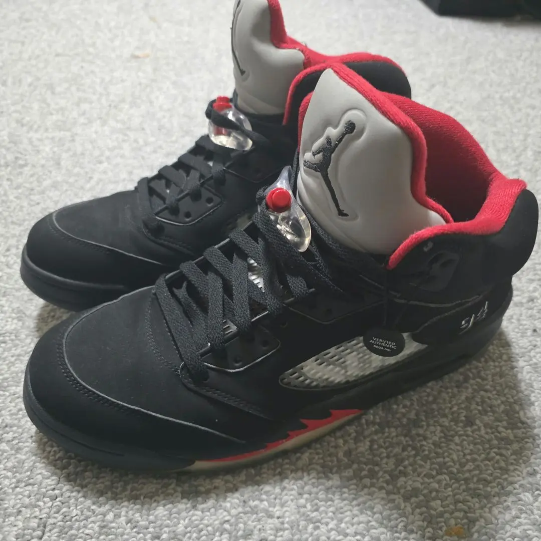 希少・即完品 15AW Supreme × NIKE JORDAN 2025年最新】supreme 15aw jordanの人気アイテム - メルカリ