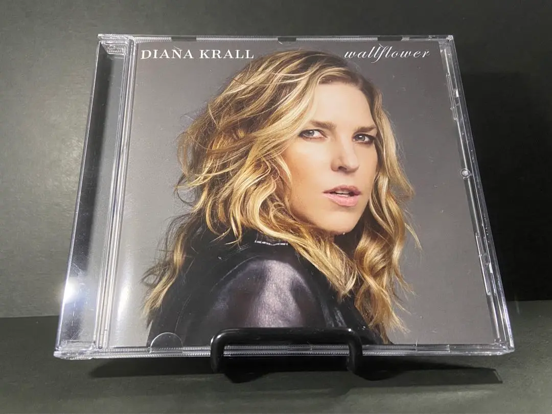 Diana Krall Wallflower 限定グレーカラー重量盤2LP Diana Krall Wallflower 限定グレーカラー重量盤2LP - メルカリ