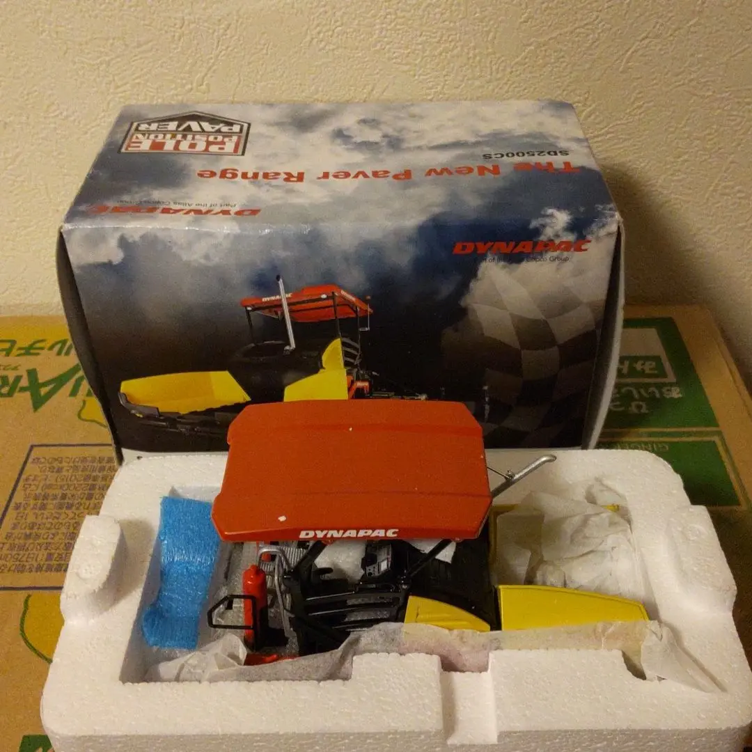 5411 GROVE NZGモデル ＴＭ800 1/50 ドイツ ミニカー 5411 GROVE NZGモデル TM800 1/50 ドイツ ミニカー