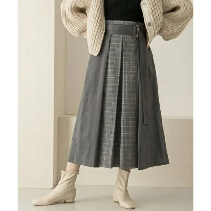 Thumbnail of 【Excellent Condition】KBF Design Skirt Gray Check Pleated