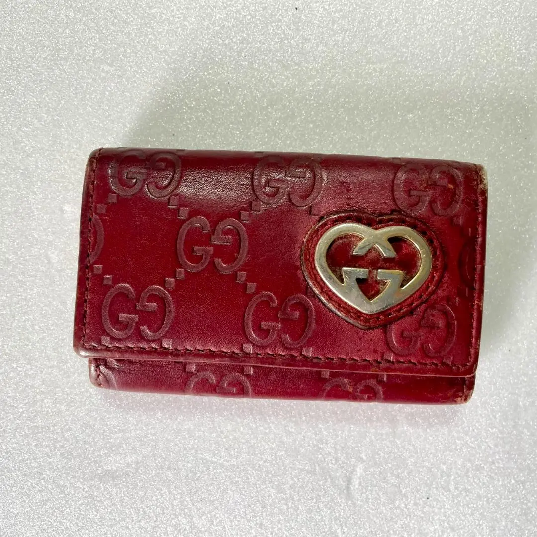 Thumbnail of GUCCI Gucci Lovely Heart Key Case 6-Key GG Embossed Red