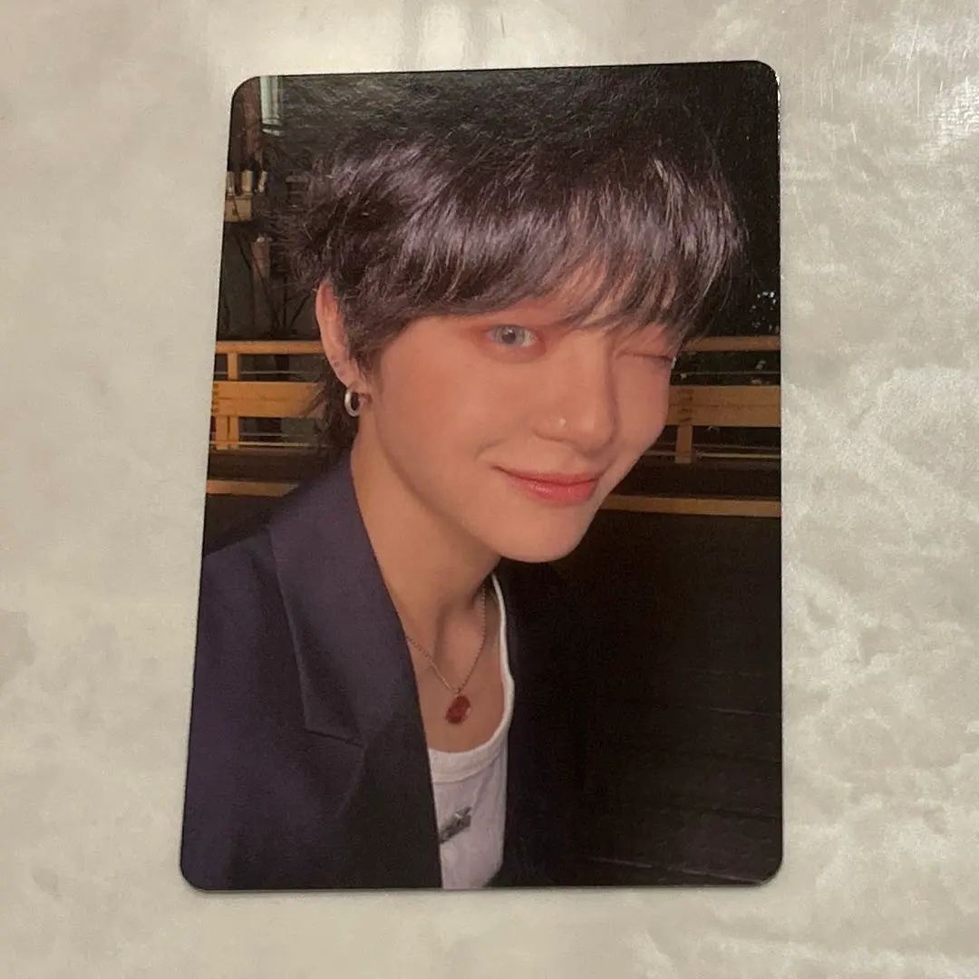 Thumbnail of TREASURE LOVE PULSE Trading Card Jihoon