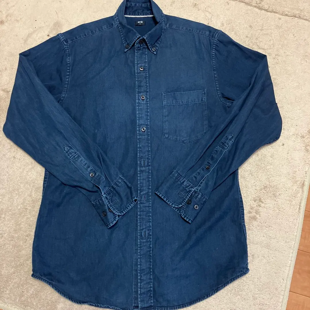 Thumbnail of UNIQLO Men's S Shirt - Beautiful Condition, Almost New