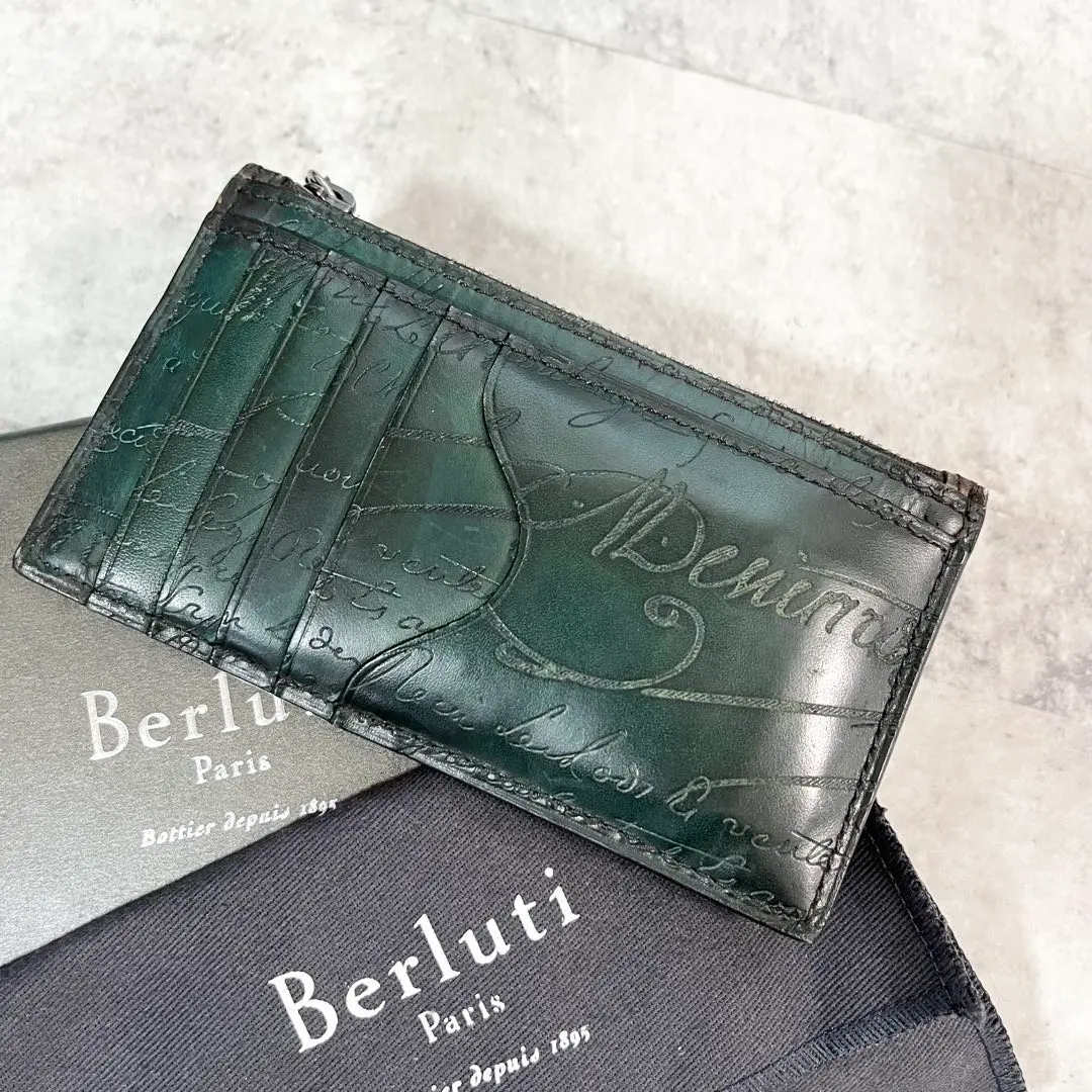 2025年最新】ベルルッティ キーケースの人気アイテム - メルカリ
