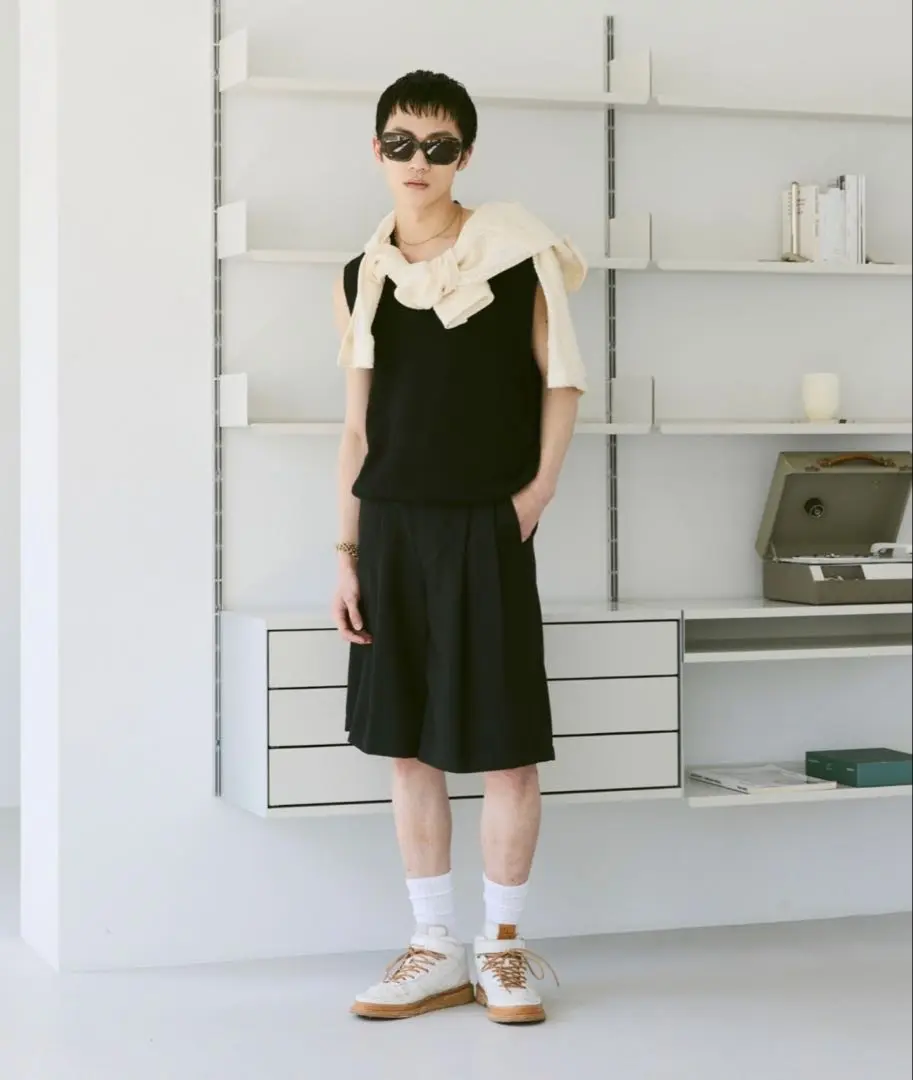 【ソエルテ】グルカショーツ 黒 サイズ1 soerte（ソエルテ）の「2tuck wide Half pants / 2タックワイド