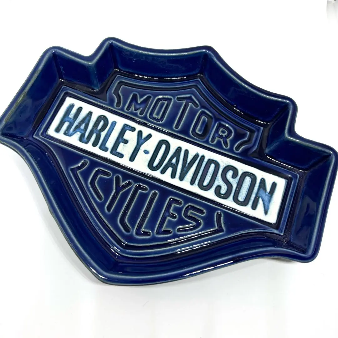 Harley-Davidson ロゴ型　抜き型　灰皿 2025年最新】ハーレーダビッドソン 置き型灰皿の人気アイテム