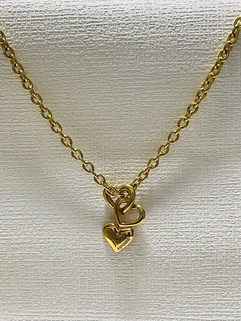 ヴィンテージ MOSCHINO モスキーノゴールド ネックレス ハートモチーフ ヴィンテージ MOSCHINO モスキーノゴールド ネックレス ハート