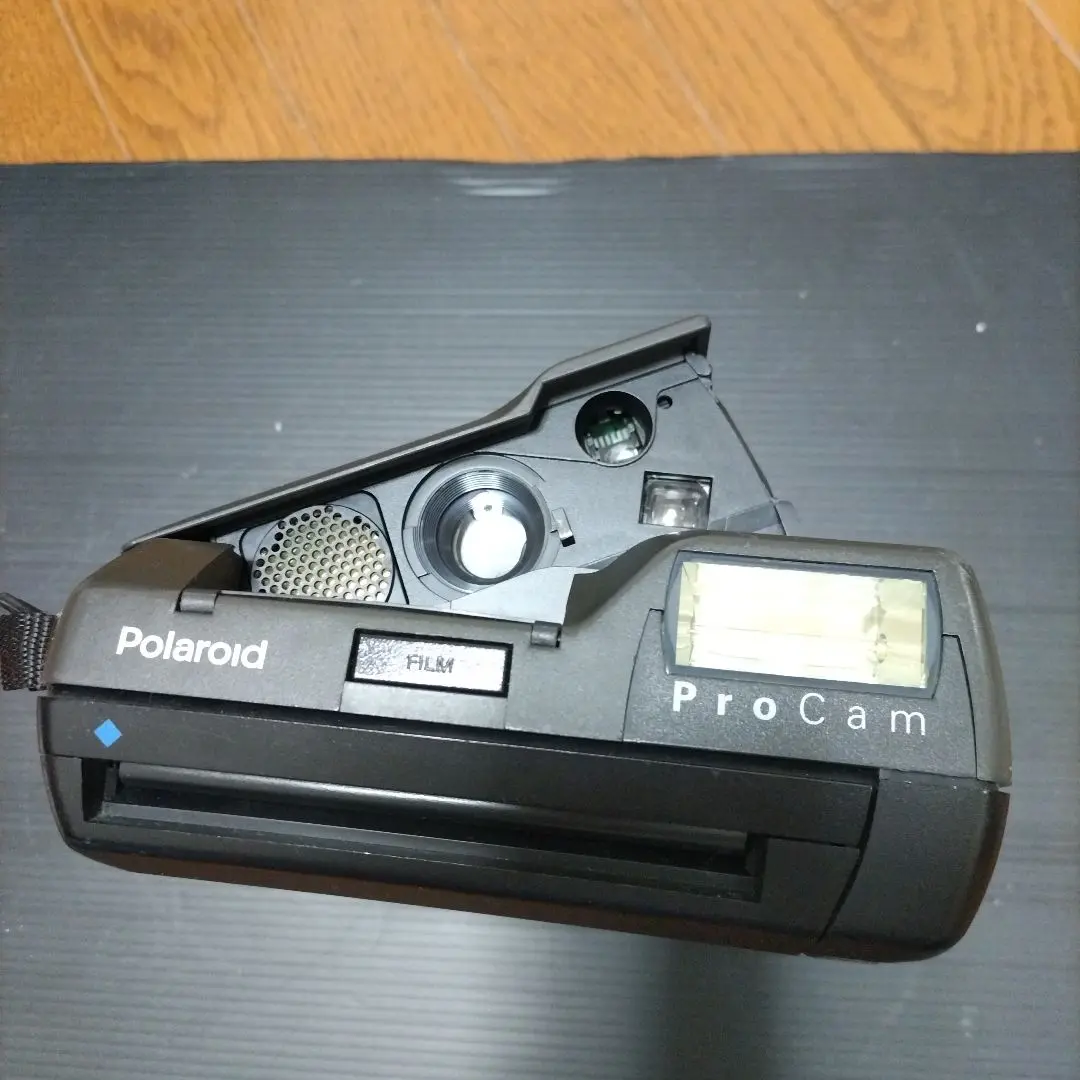 Polaroid ProCam コンパクトフィルムカメラ Amazon.com : Polaroid Pro Cam Instant Camera : Instant Film