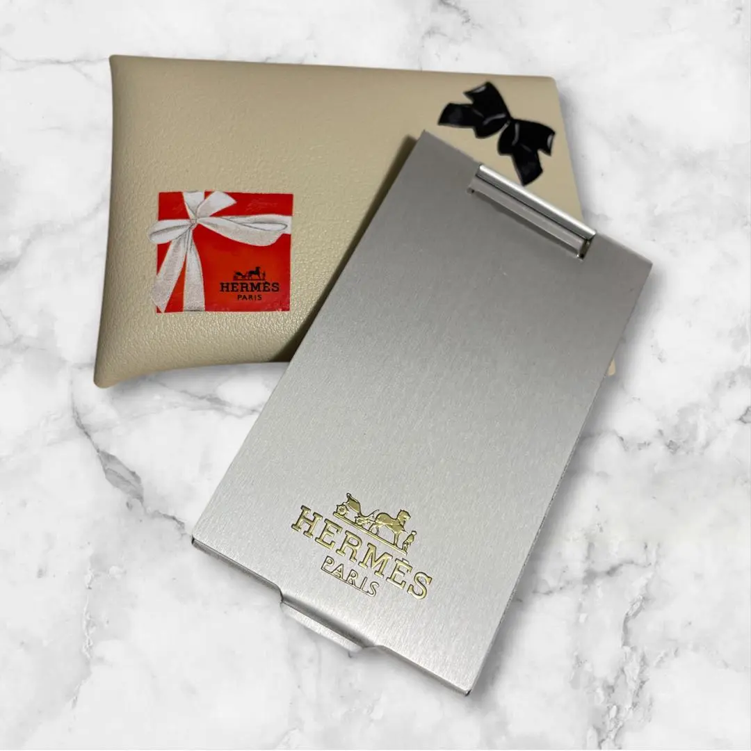 未使用◆HERMES 本革二つ折りミラー◆鏡 フランス製 国内直営店購入 正規品 未使用◇HERMES 本革二つ折りミラー◇鏡 フランス製 国内直営店