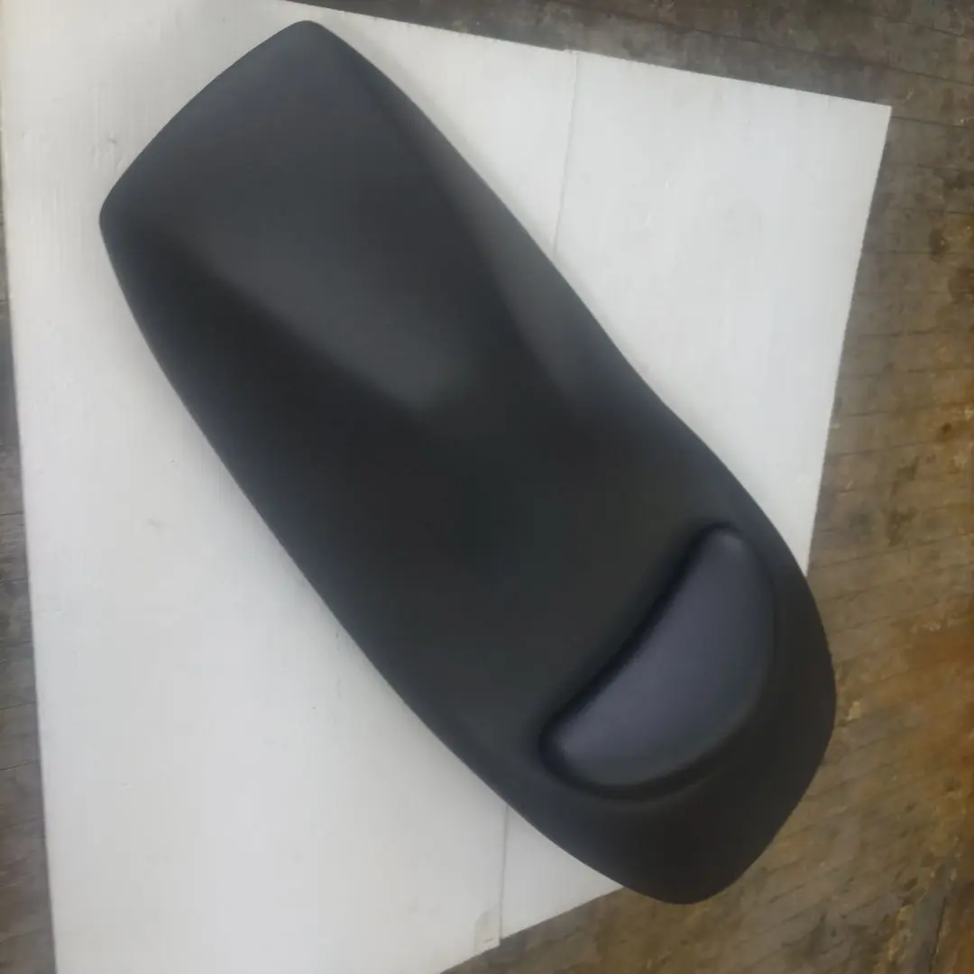 (*)様 マグザム　穴無しの美品！！耐久性安心の純正シート　SG17J SG21 m90436546447_1.jpg?1750912598
