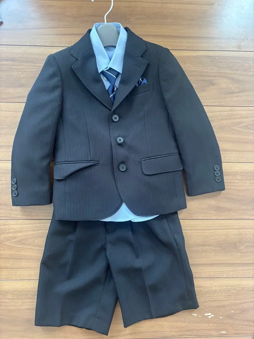 Thumbnail of Kids' formal suit set, 110cm