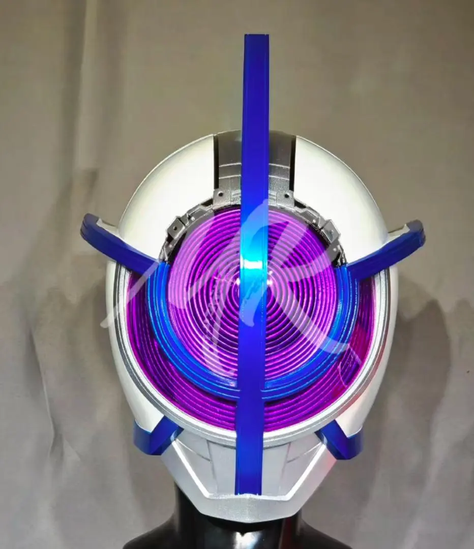 【美品】仮面ライダーファイズ　コスプレ用スーツ（塗装済み完成品／未塗装品） il_fullxfull.5907885141_1khr.jpg