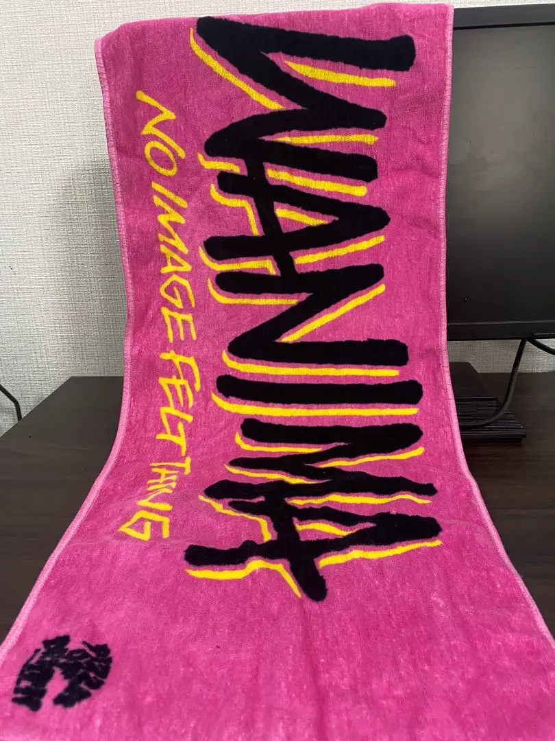 WANIMA - WANIMA タオル ピンクの通販 by shop｜ワニマならラクマ