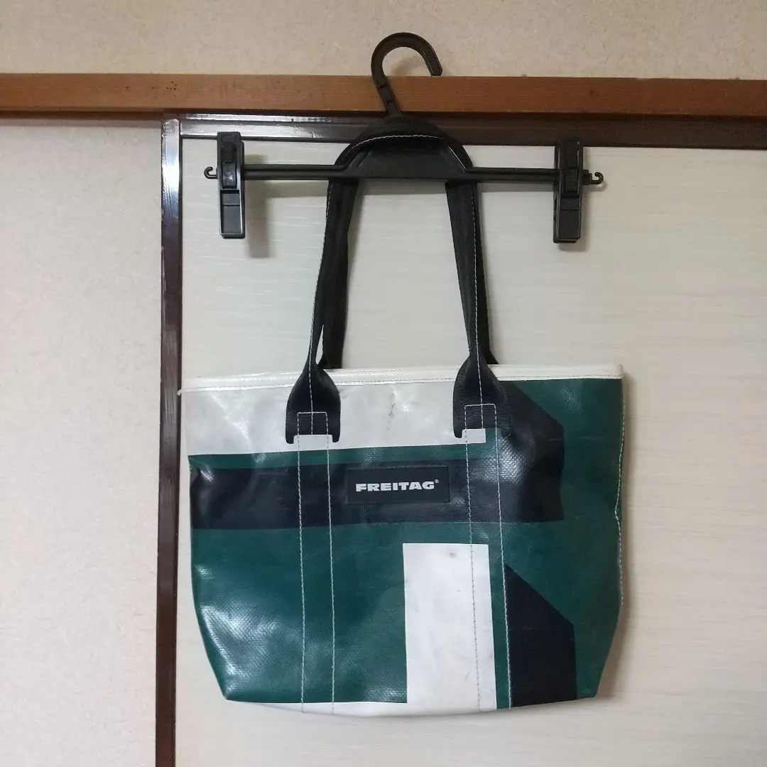 FREITAG 旧型COOPER クーパー 希少 廃盤 大容量2WAY グリーン Yahoo!オークション -「freitag cooper」の落札相場・落札価格
