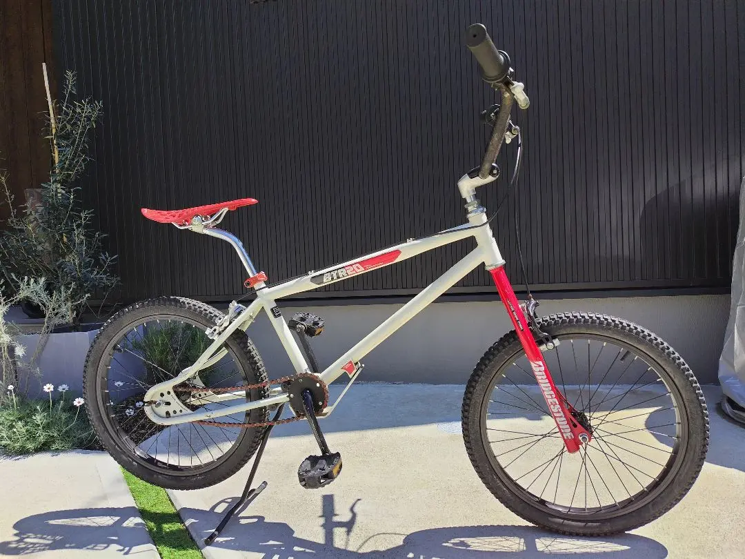 BRIDGESTONE BMX OLD BTR20 トライアル　モンテッサ BRIDGESTONE BTR20 | funky collection SA
