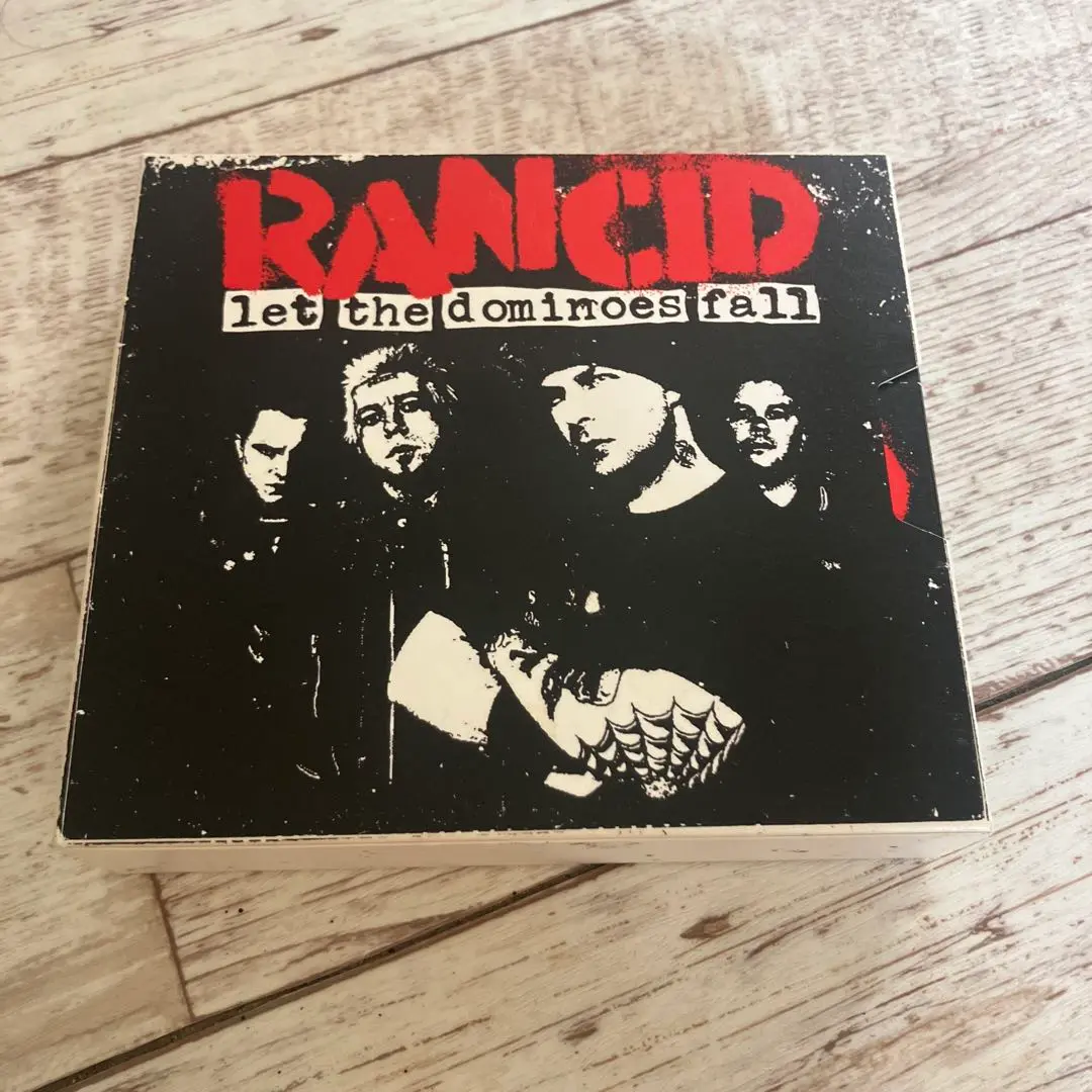 RANCID シルクスクリーンポスター　メンバーサイン入り 2025年最新】ランシド サインの人気アイテム - メルカリ